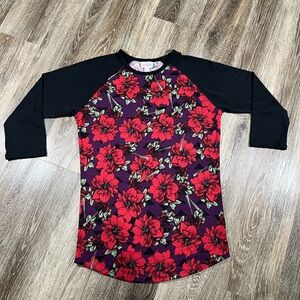 Lularoe Randy Raglan T-Shirt Top 3/4 Sleeves Knit Red Black Floral Sz: XS